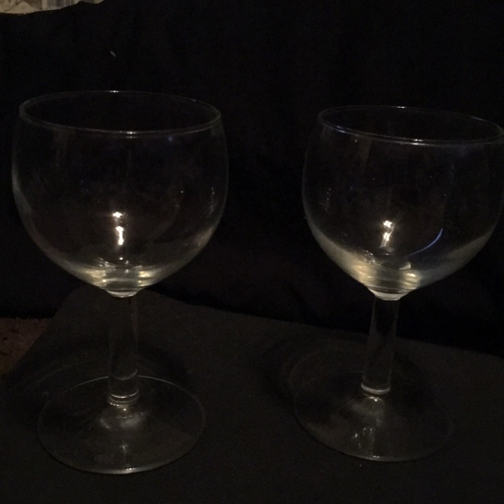 Wine glasses